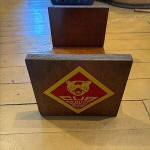 Cub Scouts BSA Vintage Home Made Wood Book End Case